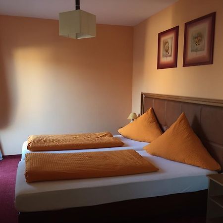 Haus Der Gastlichkeit Hotell Ratingen Rom bilde